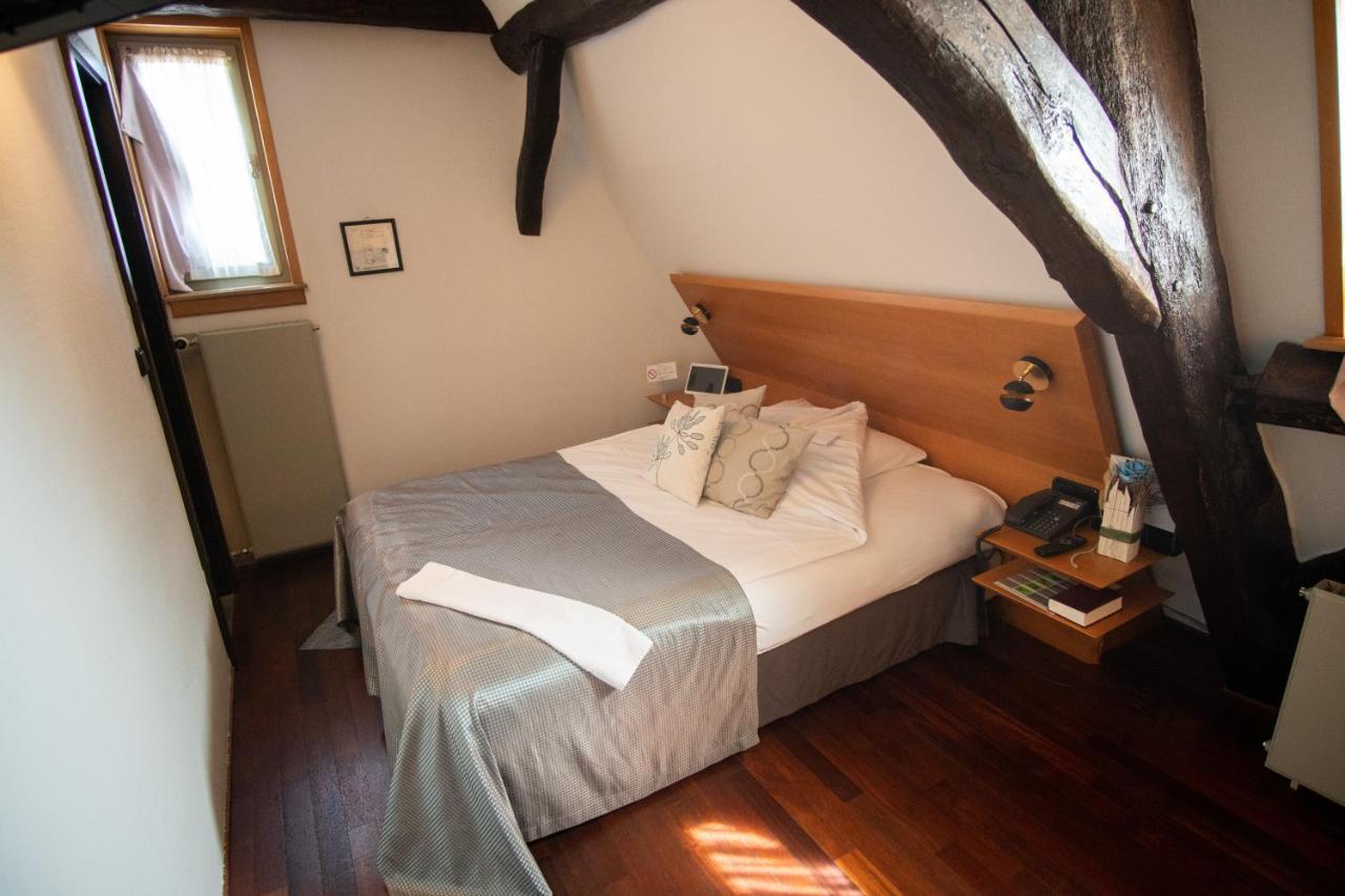 Restaurant & ****Hotel Hoeerhof Idstein Ngoại thất bức ảnh