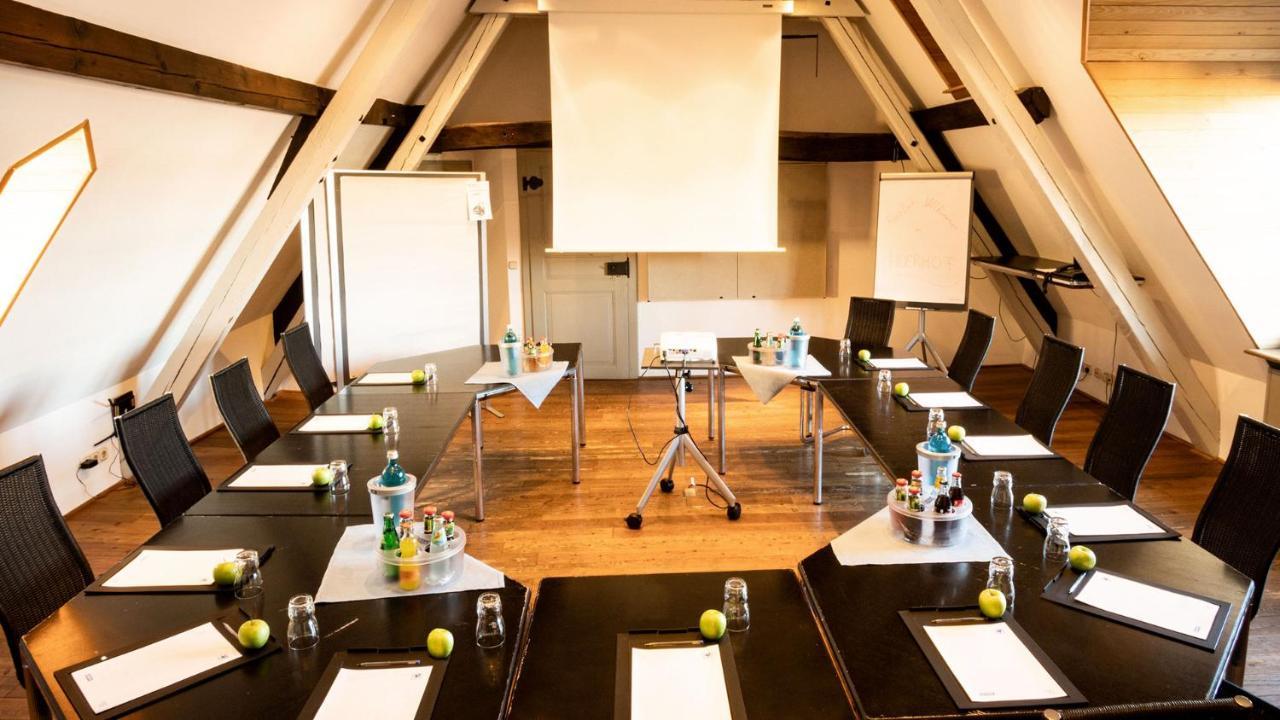 Restaurant & ****Hotel Hoeerhof Idstein Ngoại thất bức ảnh